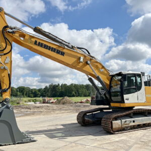 Liebherr R938 NLC Excellent Condition / Low Hours